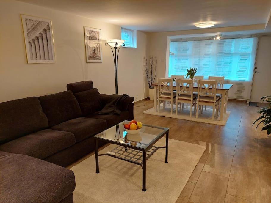 Laegenhet Pa Landet Naera Stan Lägenhet Jonsered Exteriör bild